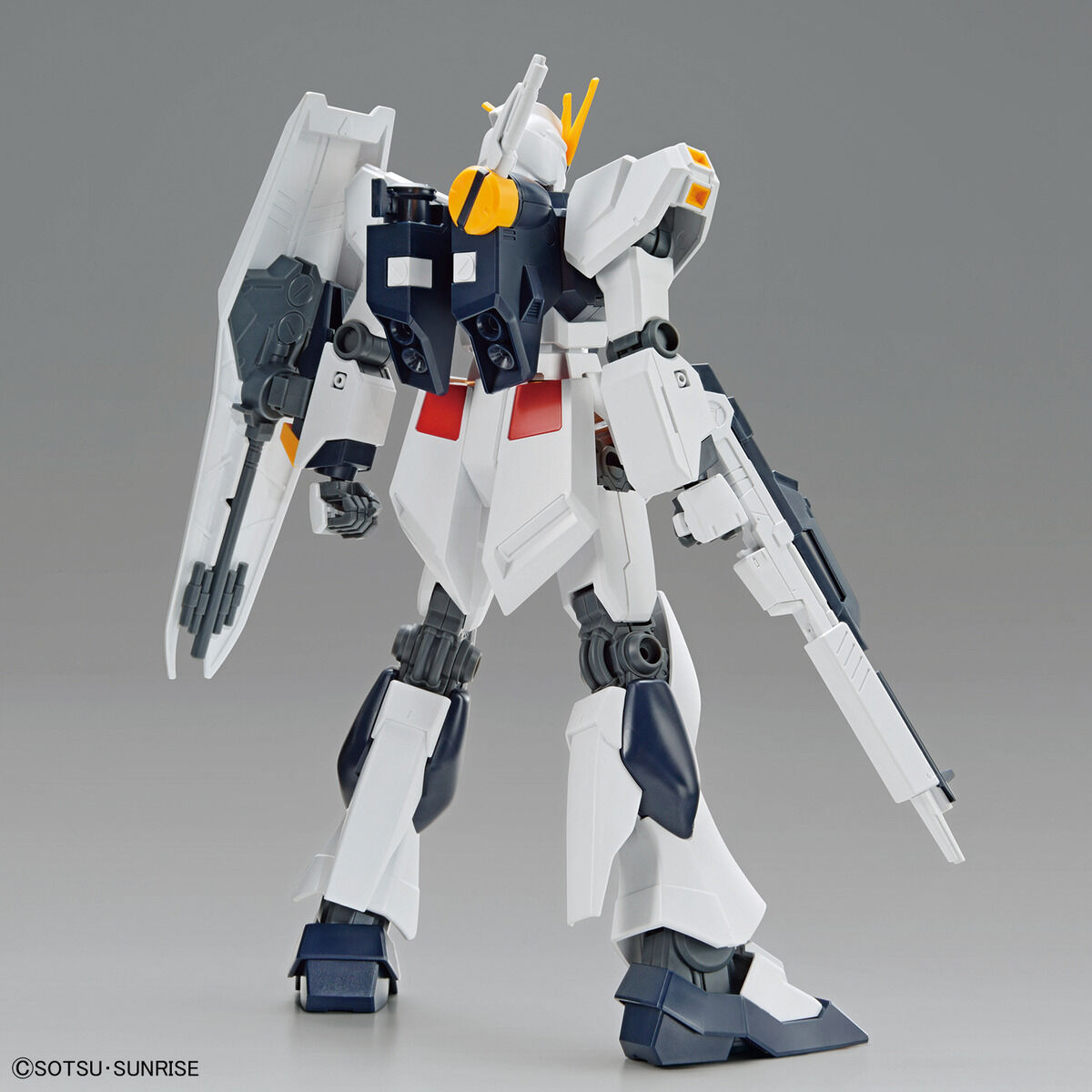 EG #03 ν Gundam (Nu Gundam) - Image 3