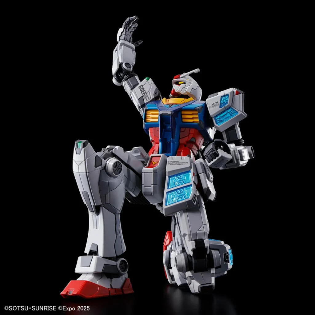 RX-78F00/E Gundam (EX-001 glass feather equipped)