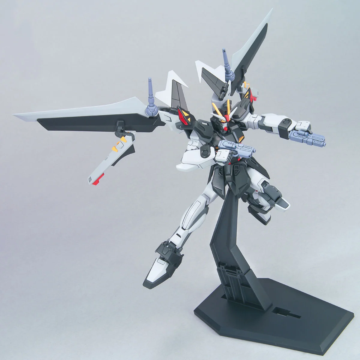 HGSEED #41 Strike Noir Gundam - Image 5